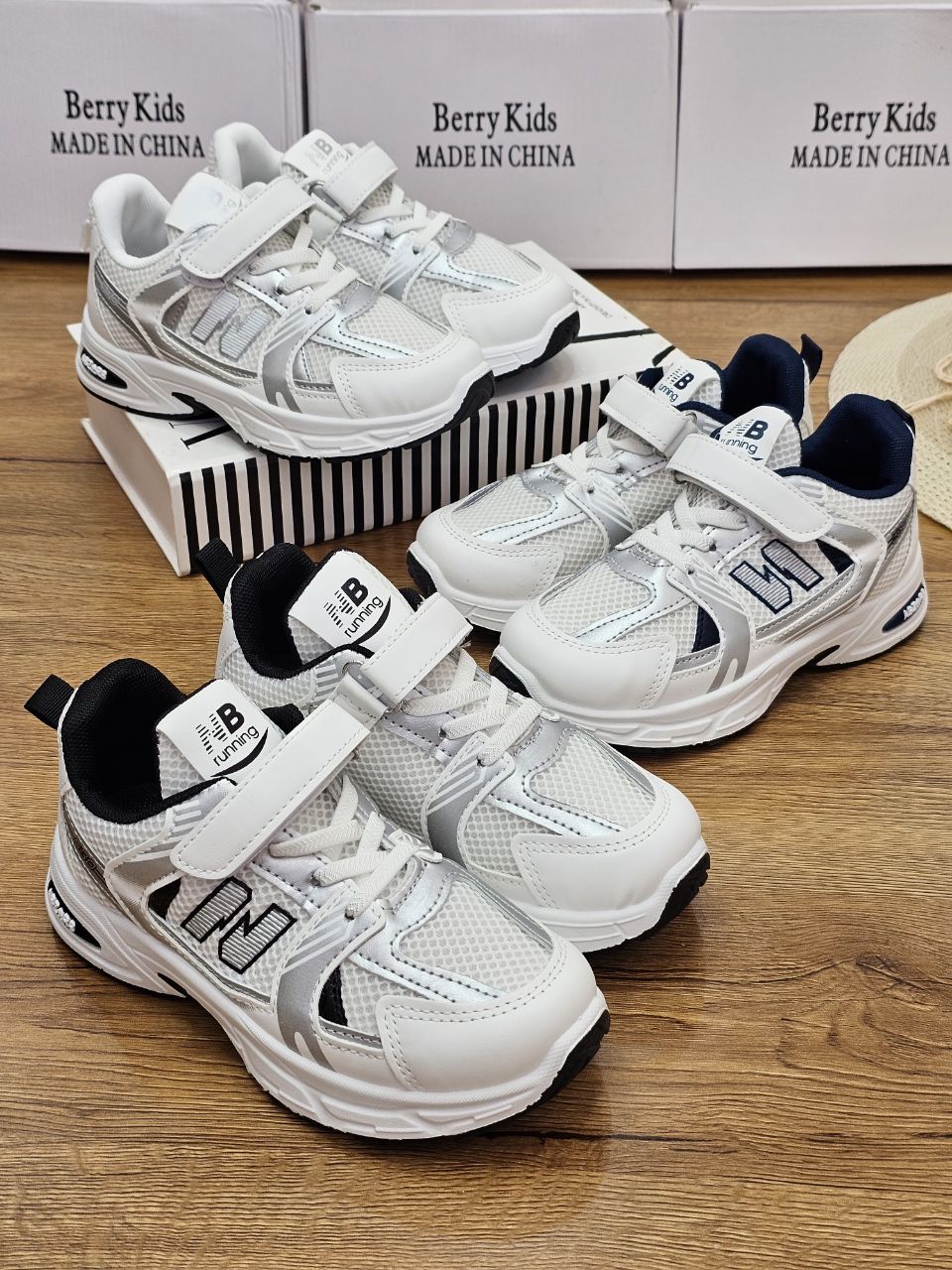 کتونی نیوبالانس N تک چسب